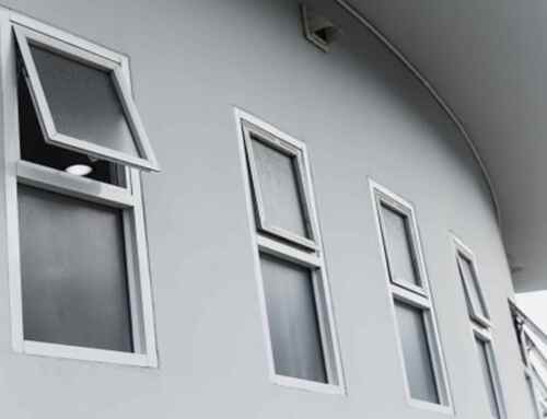 How Awning Windows Enhance Home Safety and Comfort